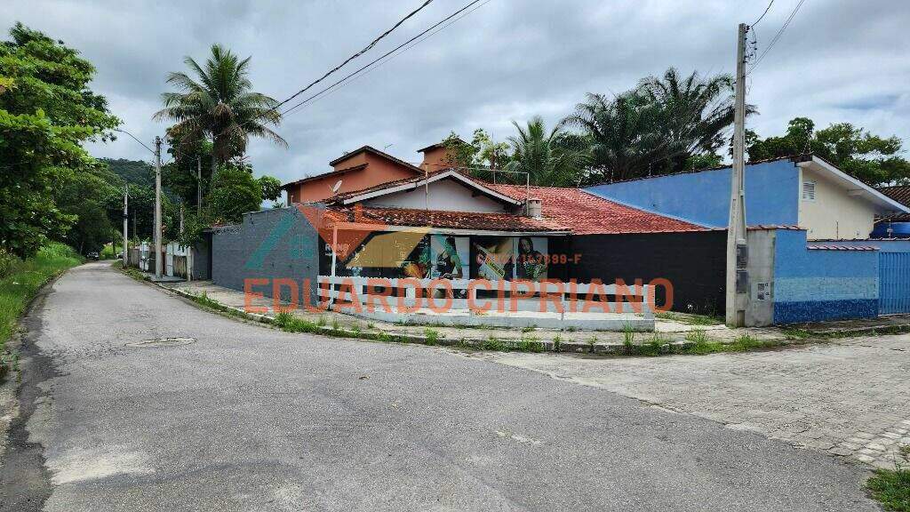 Casa à venda no Massaguaçu: 