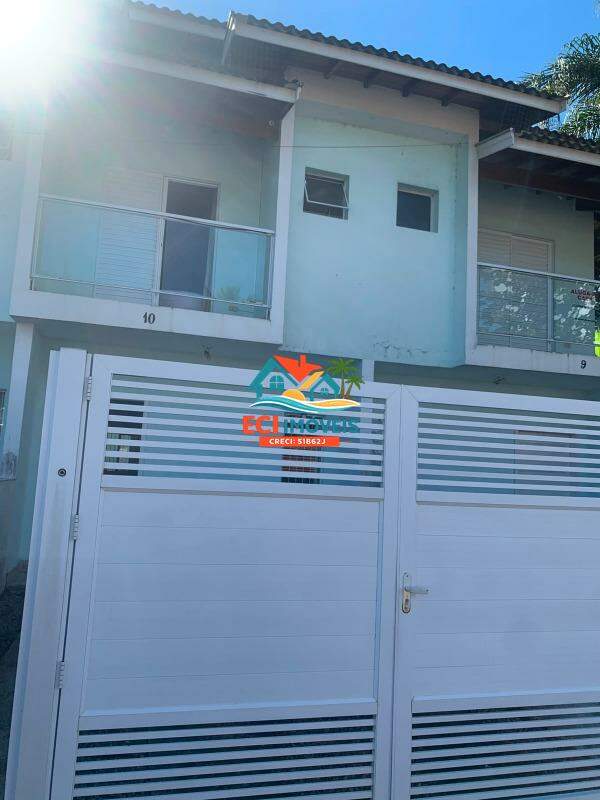 Casa em condomínio para aluguel no Massaguaçu: 