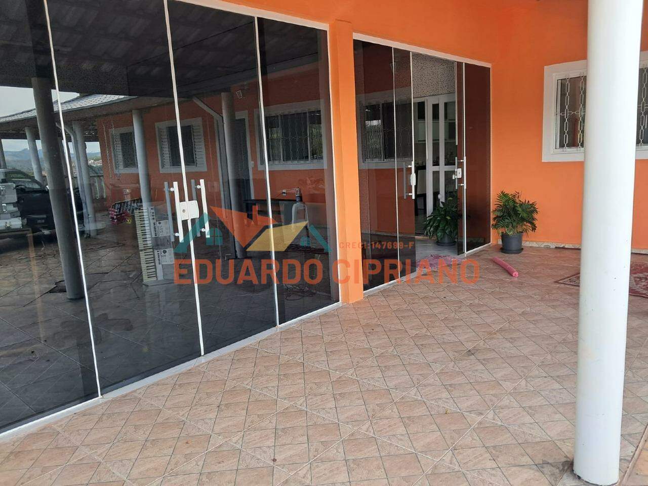 Casa à venda no Centro: 