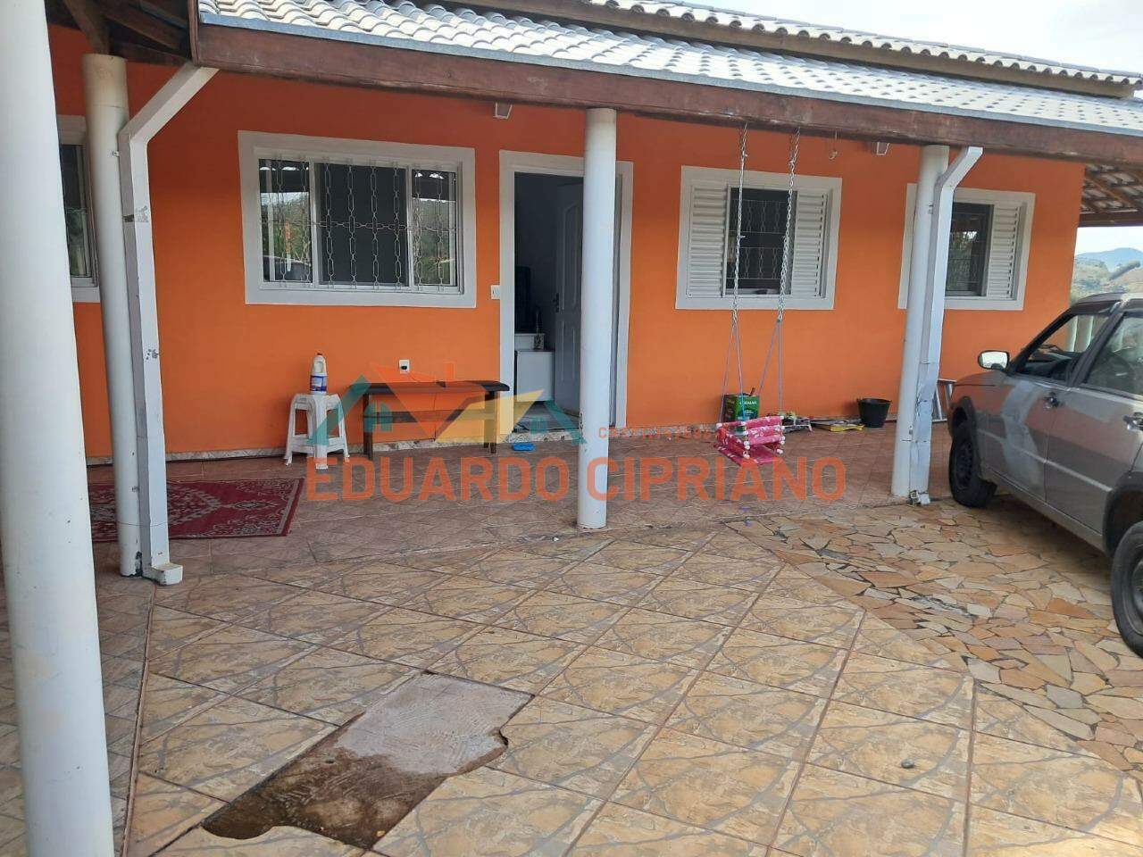 Casa à venda no Centro: 