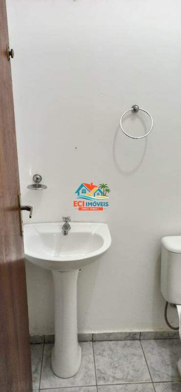 Casa à venda no Martim de Sá: 