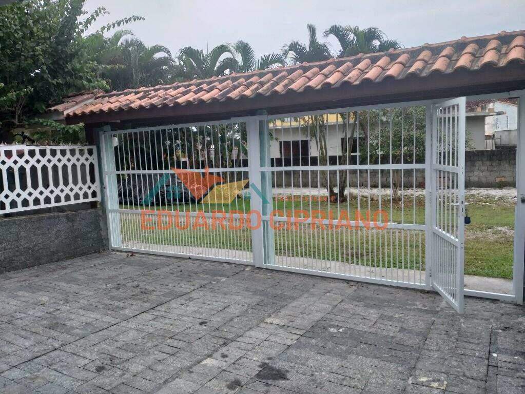 Casa à venda no Massaguaçu: 