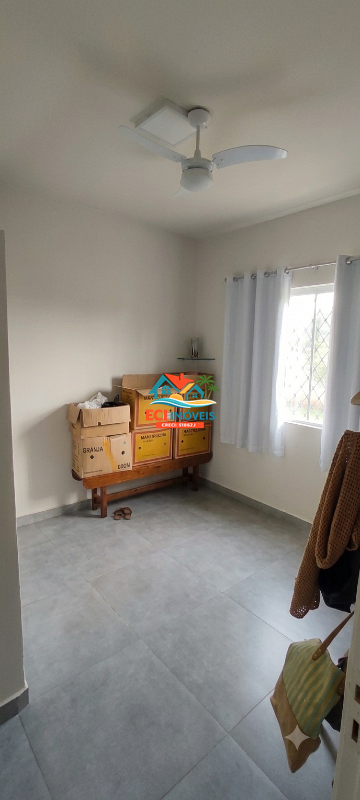 Casa à venda no Indaiá: 