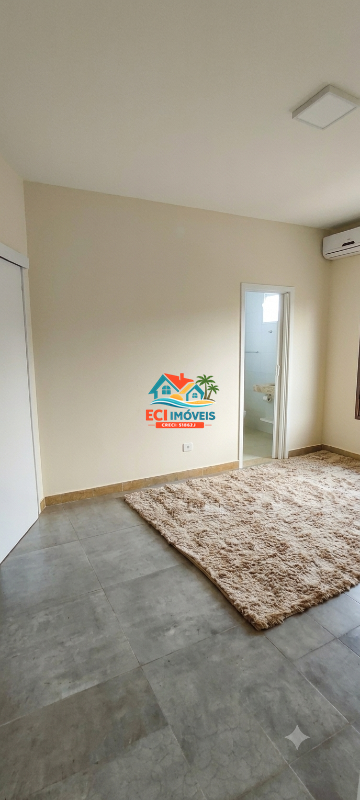 Casa à venda no Indaiá: 