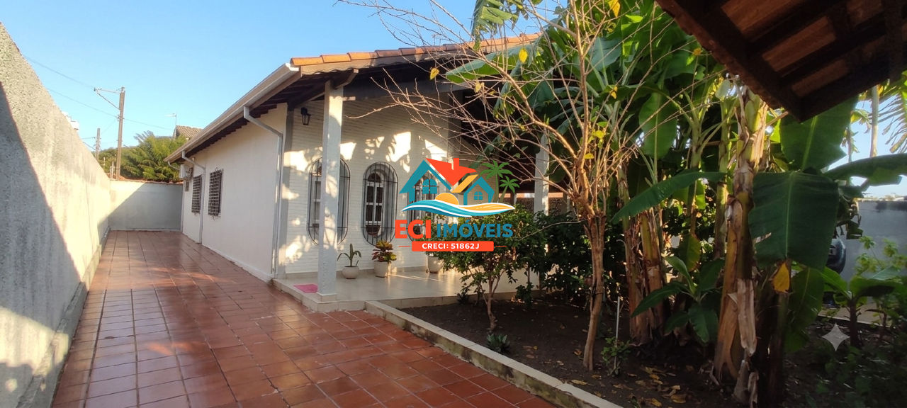 Casa à venda no Indaiá: 