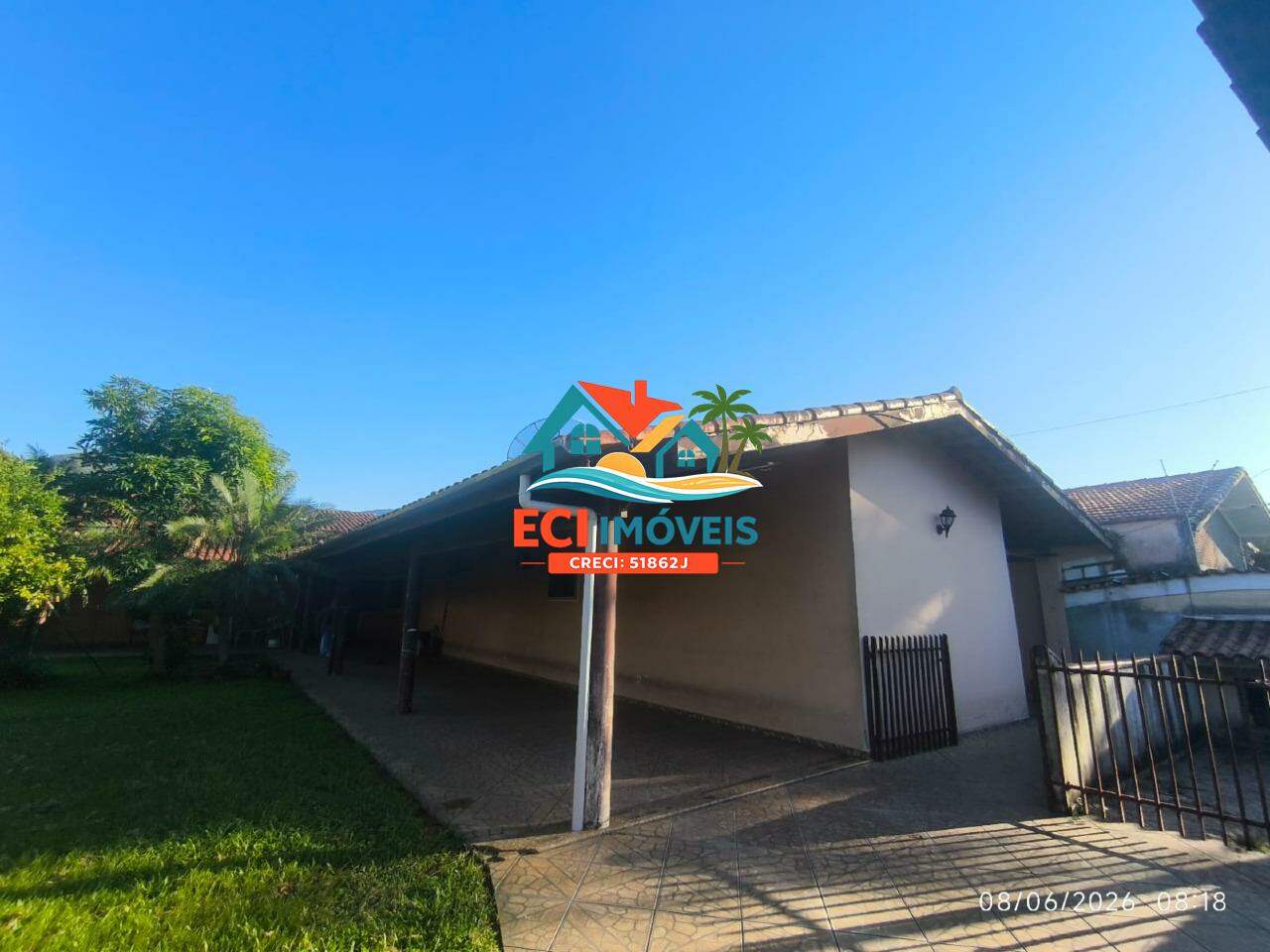 Casa à venda no Indaiá: 