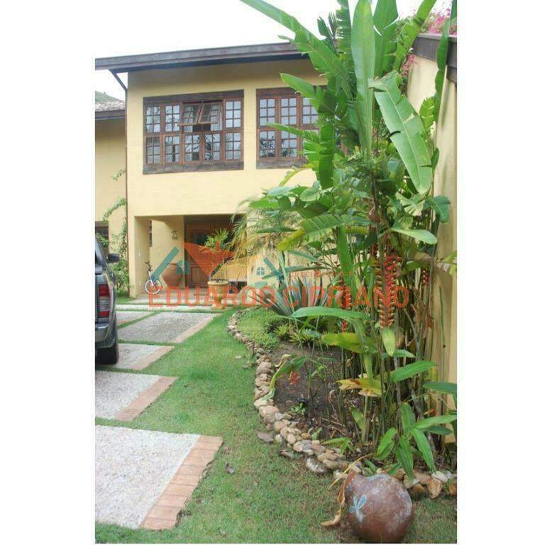 Casa à venda no Martim de Sá: 