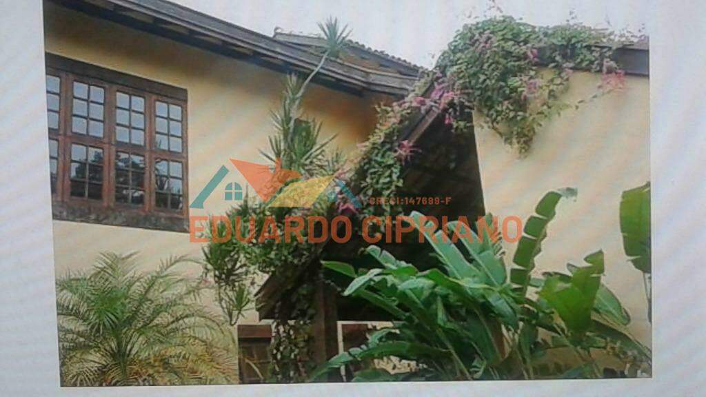 Casa à venda no Martim de Sá: 