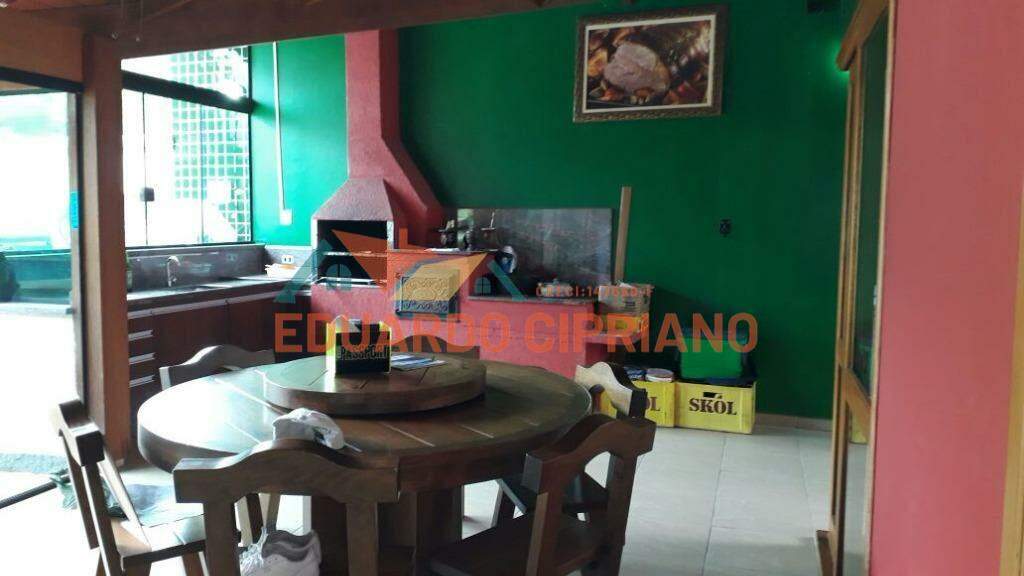 Casa à venda no Prainha: 