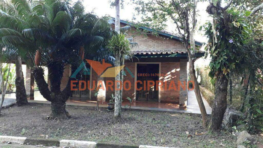 Casa à venda no Martim de Sá: 