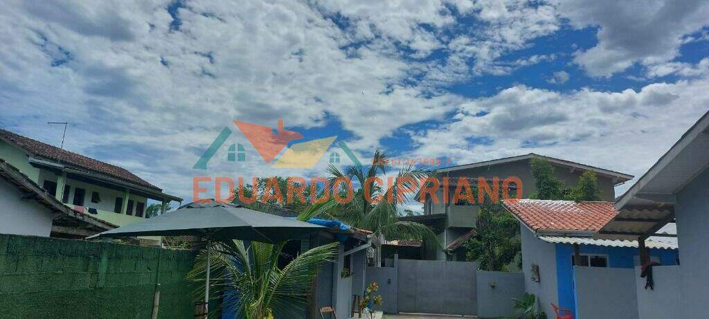 Casa à venda no Massaguaçu: 