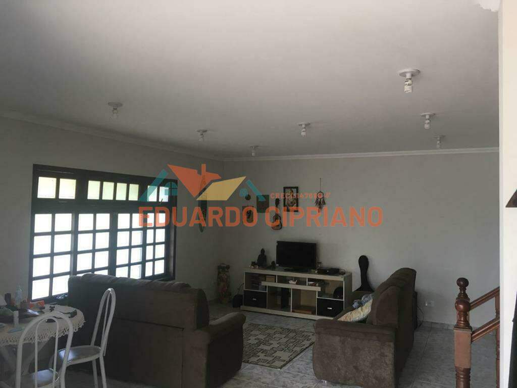 Casa à venda no Massaguaçu: 