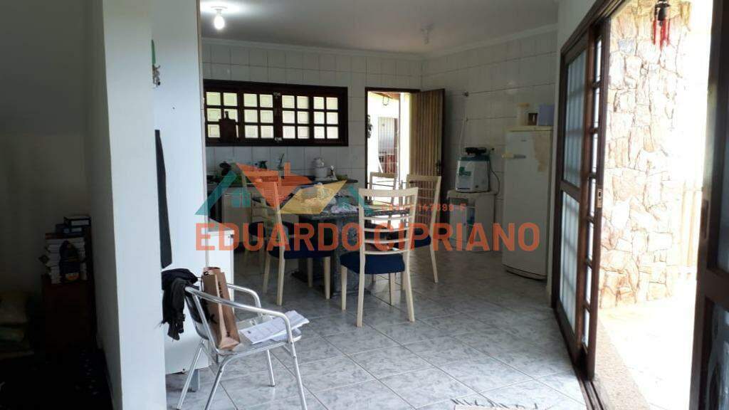 Casa à venda no Massaguaçu: 