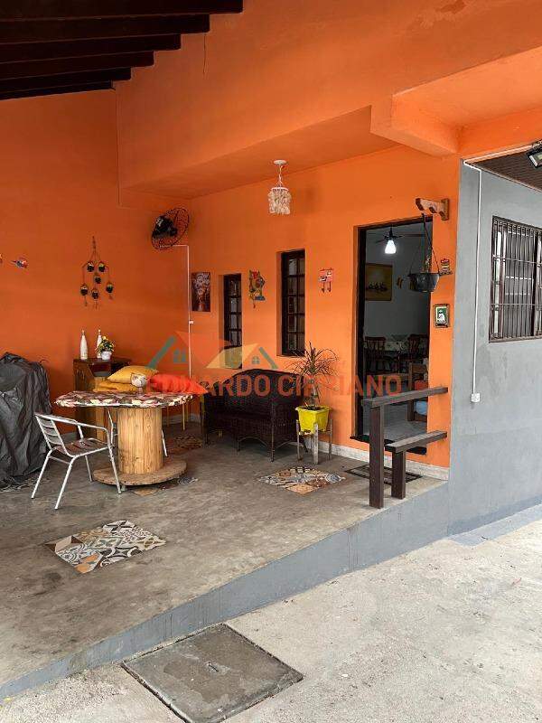 Casa à venda no Massaguaçu: 