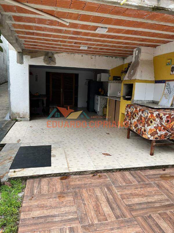 Casa à venda no Massaguaçu: 