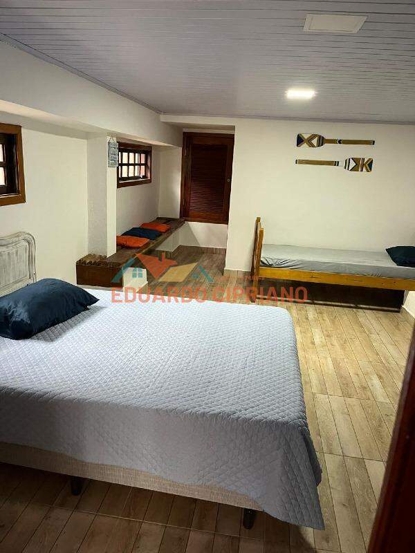 Casa à venda no Massaguaçu: 