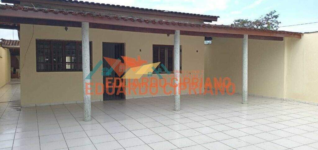 Casa à venda no Getuba: 