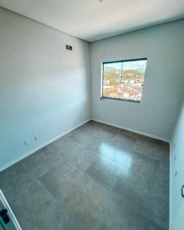 Apartamento à venda no Azambuja: 