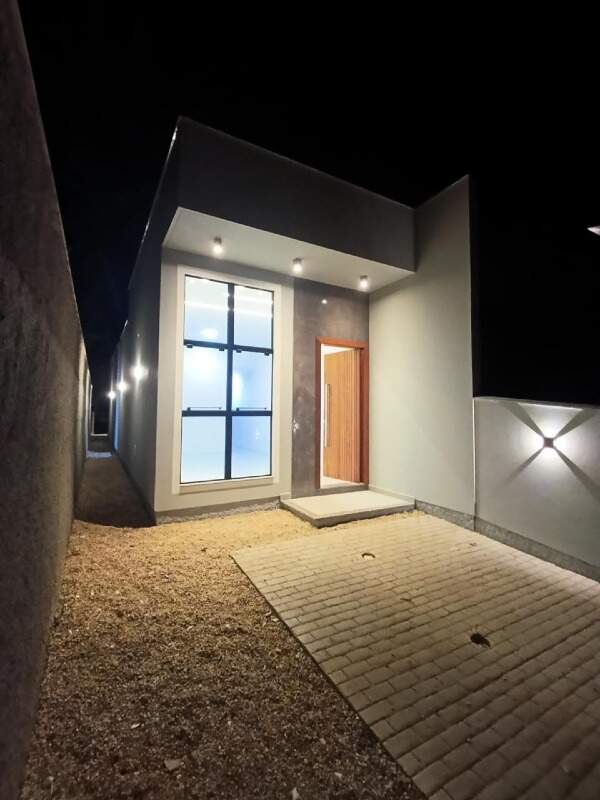 Casa à venda no Dom Joaquim: 