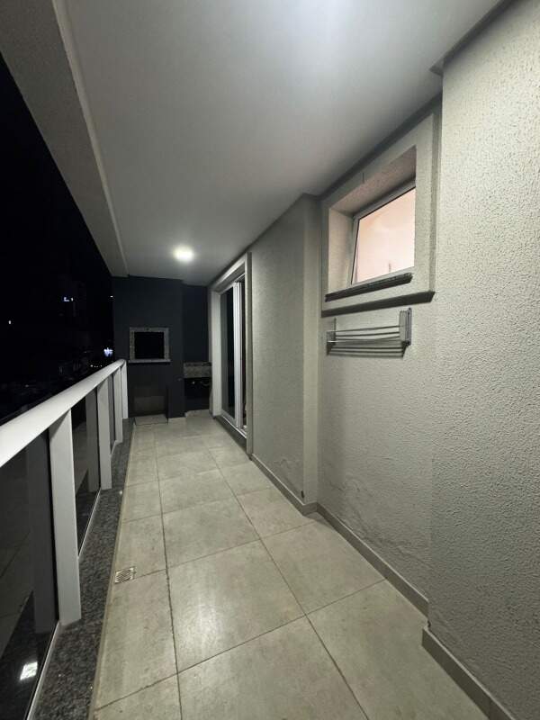Apartamento à venda no Perequê: 
