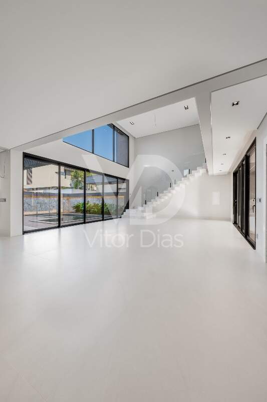 Casa à venda no Jardim Royal Boulevard do Cerrado: 