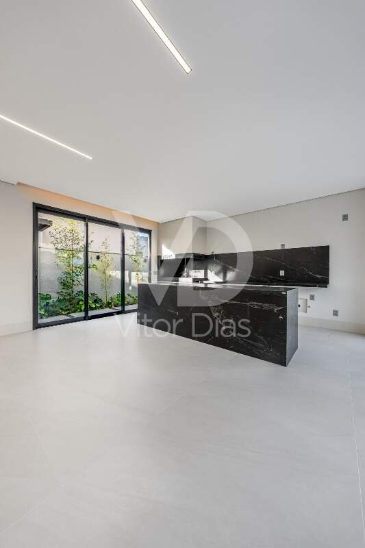 Casa à venda no Jardim Royal Boulevard do Cerrado: 