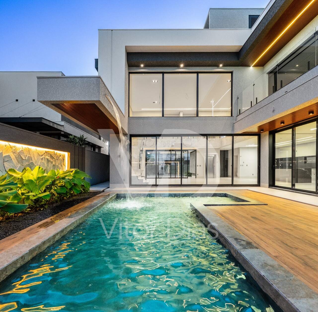 Casa à venda no Jardim Royal Boulevard do Cerrado: 