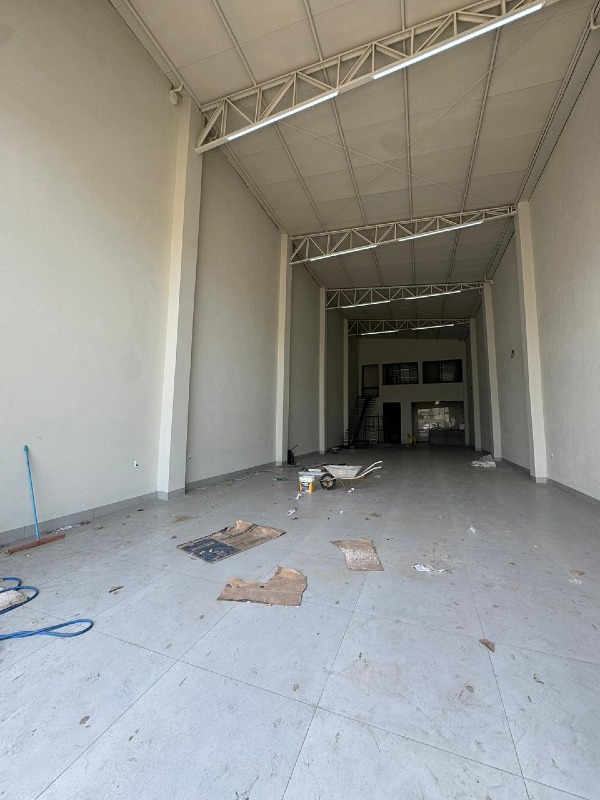 Galpão para aluguel no Centro: 