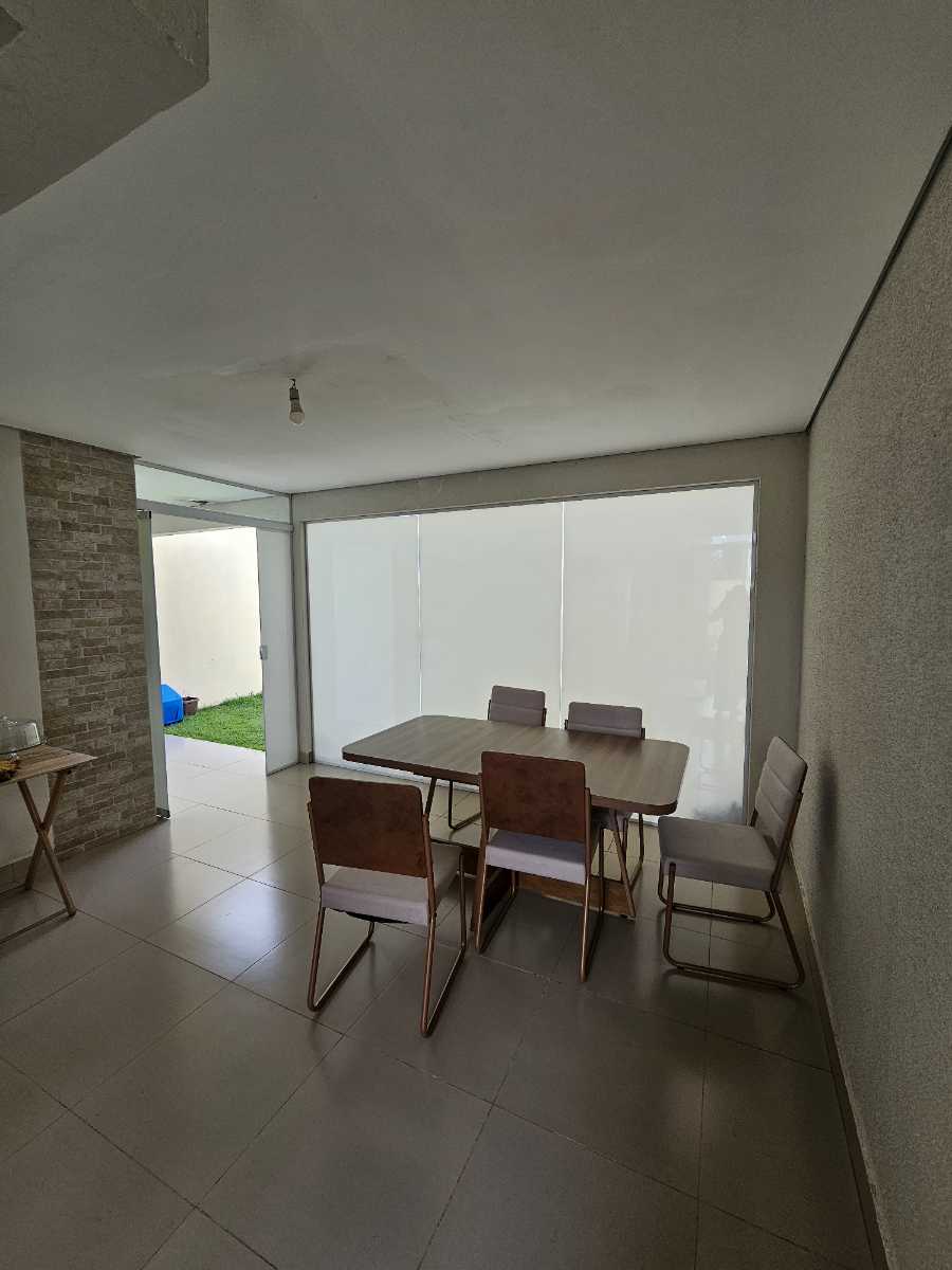 Casa à venda no Setor Residencial Granville I: 