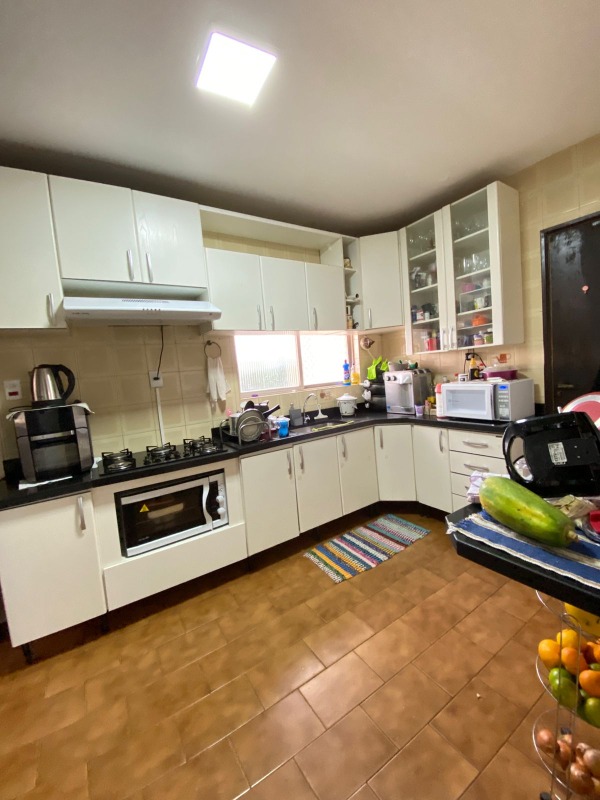 Apartamento à venda no Edifício Residencial Village : 