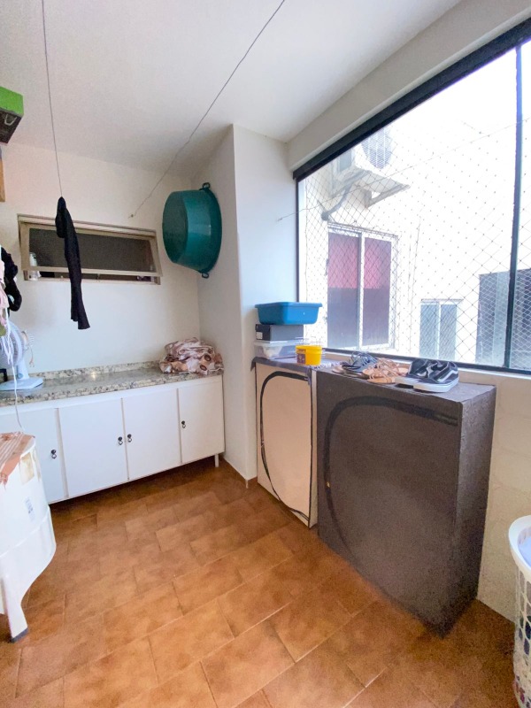 Apartamento à venda no Edifício Residencial Village : 