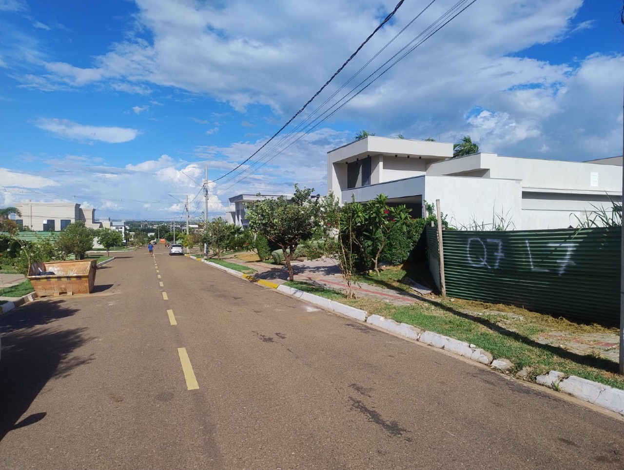 Lote em condomínio à venda no Condomínio Villa Toscana - Região Horto: 