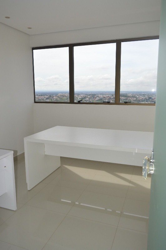 Sala à venda no Bosque da Saúde: 