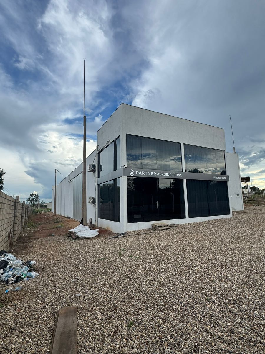 Galpão para aluguel no Distrito Industrial: 