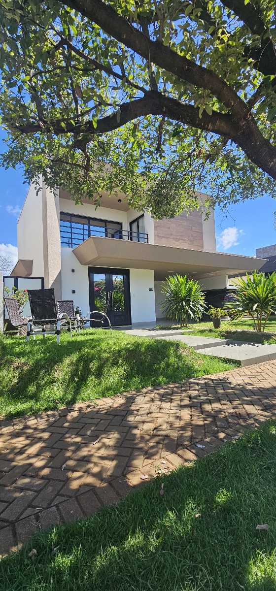 Casa à venda no Condomínio Village do Cerrado: 