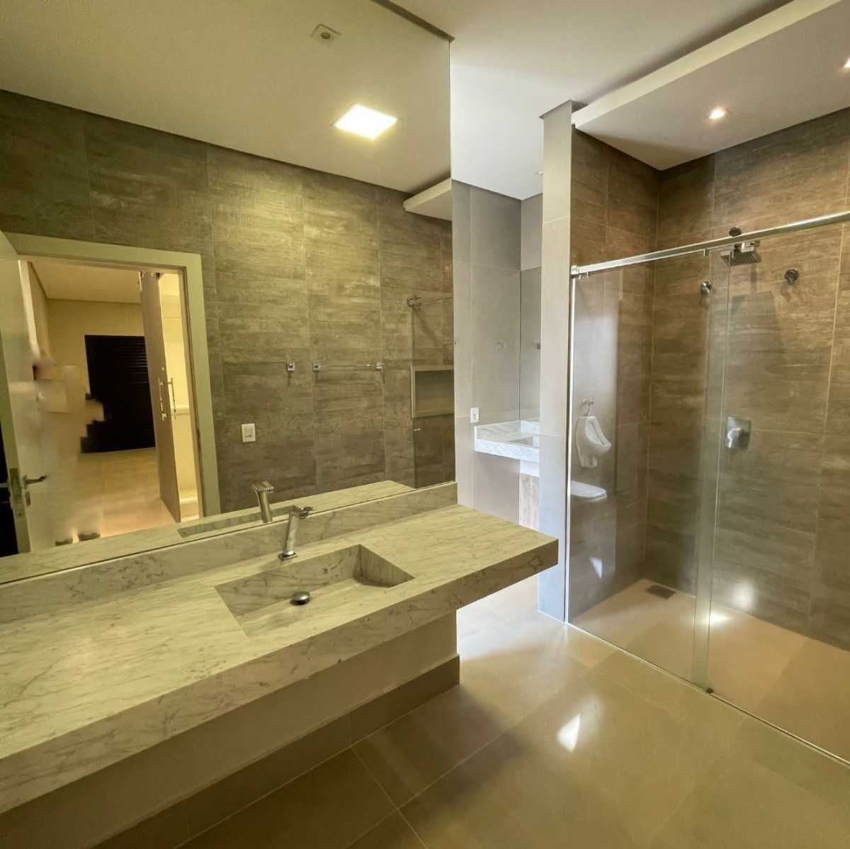 Casa à venda no Jardim Royal Boulevard do Cerrado: 