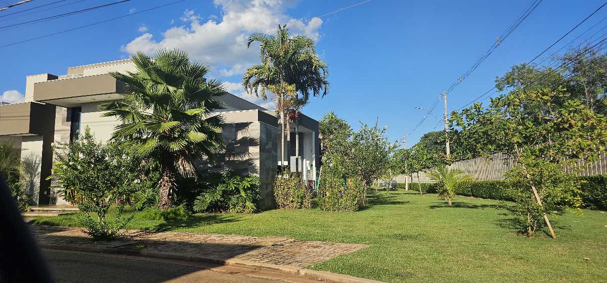 Casa à venda no Jardim Royal Boulevard do Cerrado: 