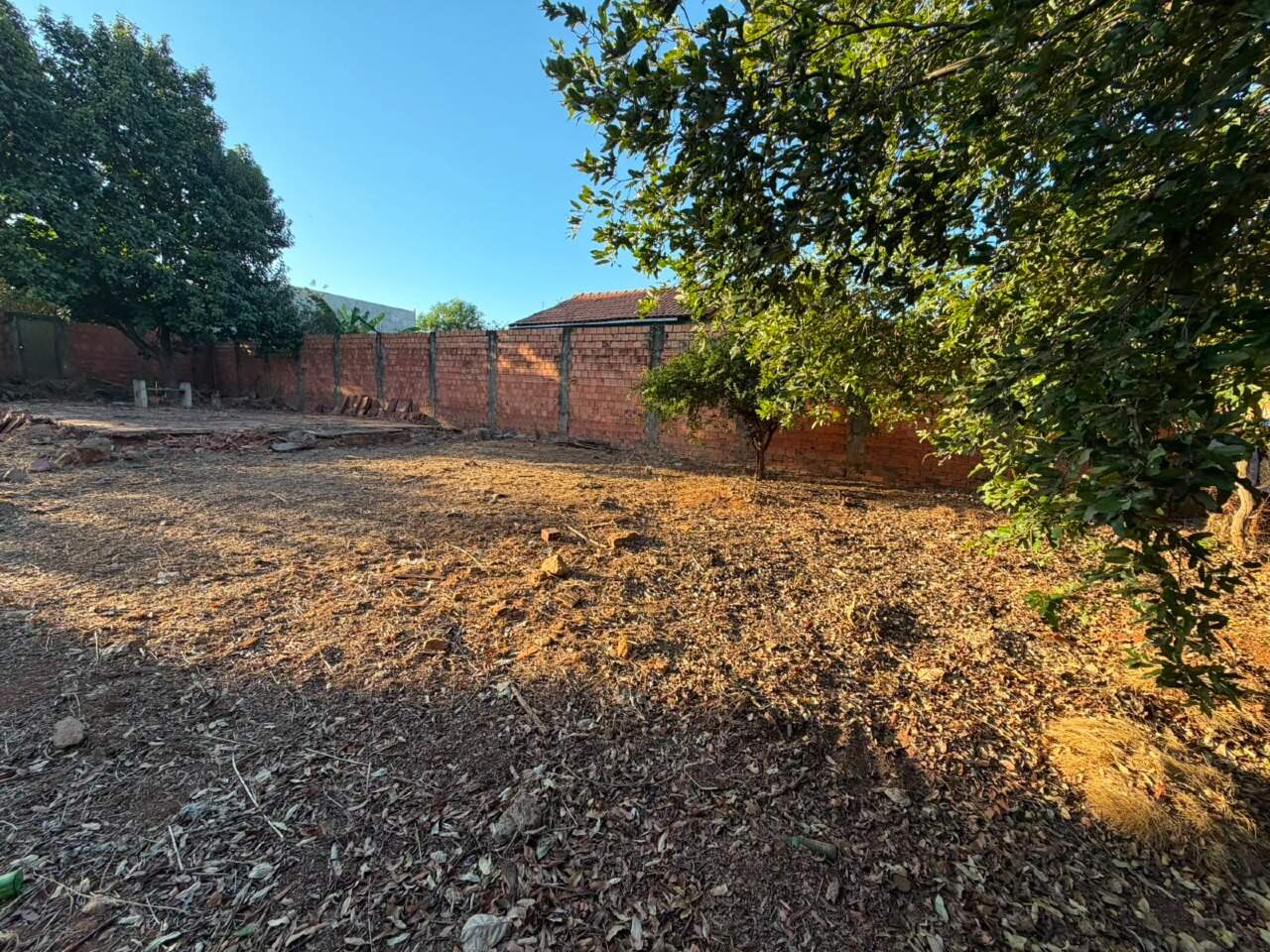 Lote à venda no Jardim Iguassu II: 