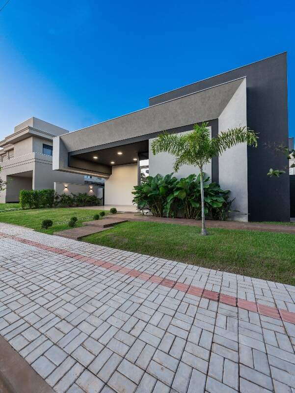 Casa à venda no Jardim Royal Boulevard do Cerrado: 