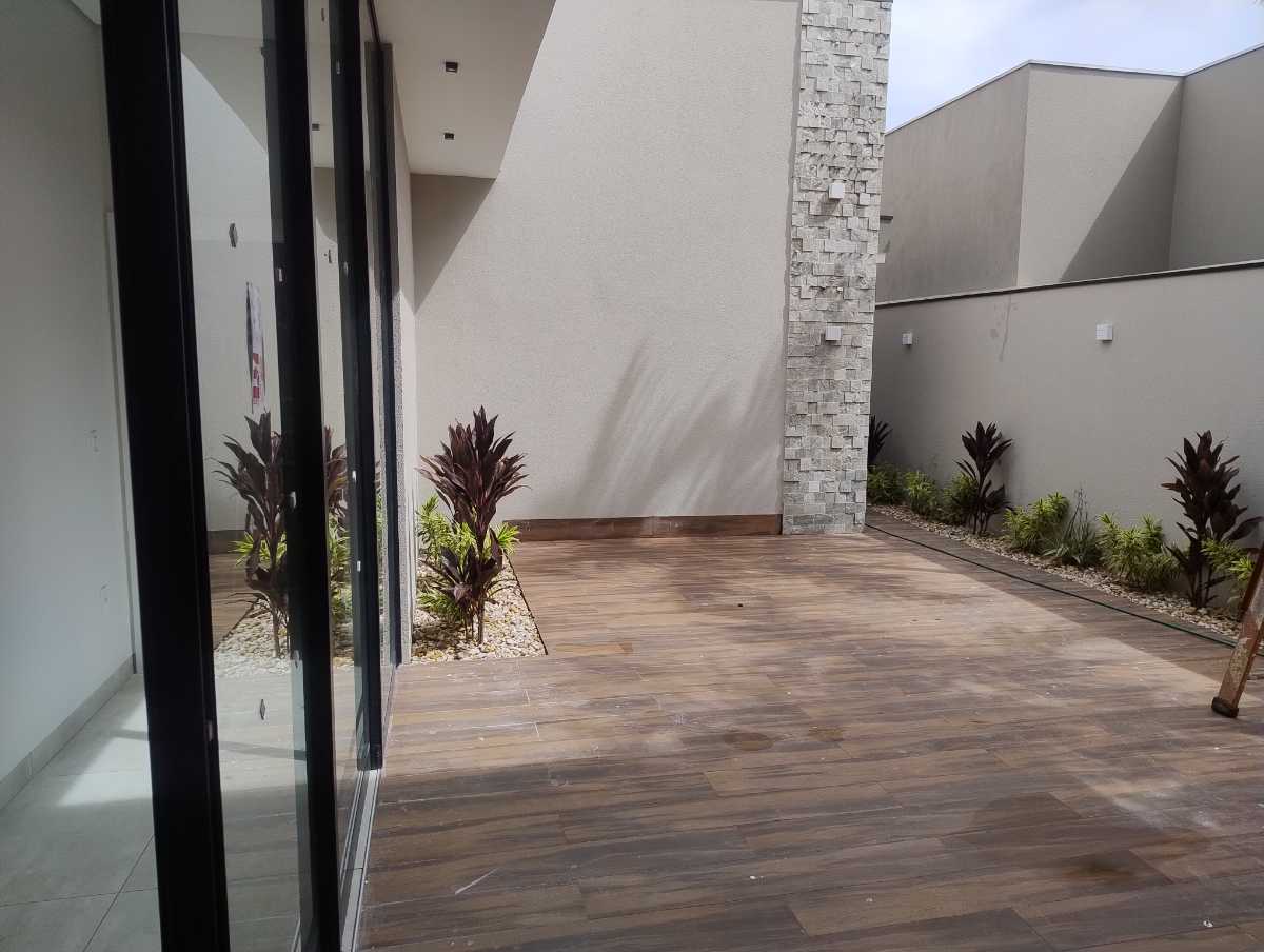 Casa à venda no Condomínio Villa Toscana - Região Horto: 