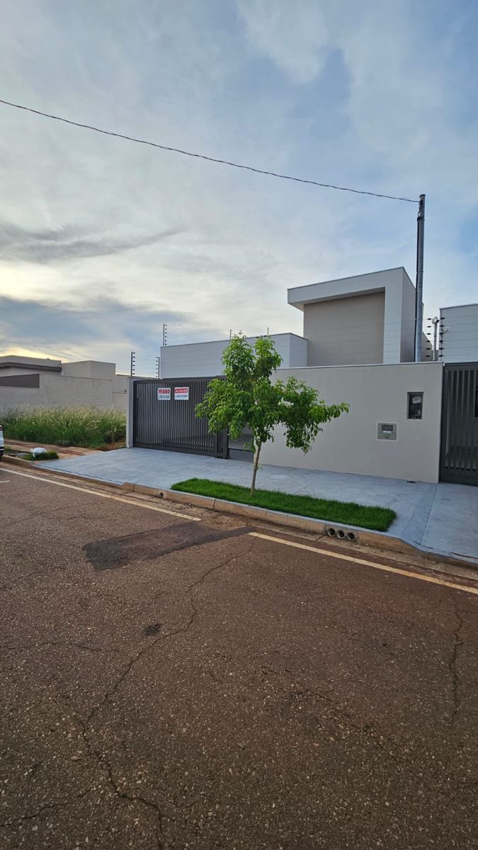 Casa à venda no Parque Sagrada Família: 