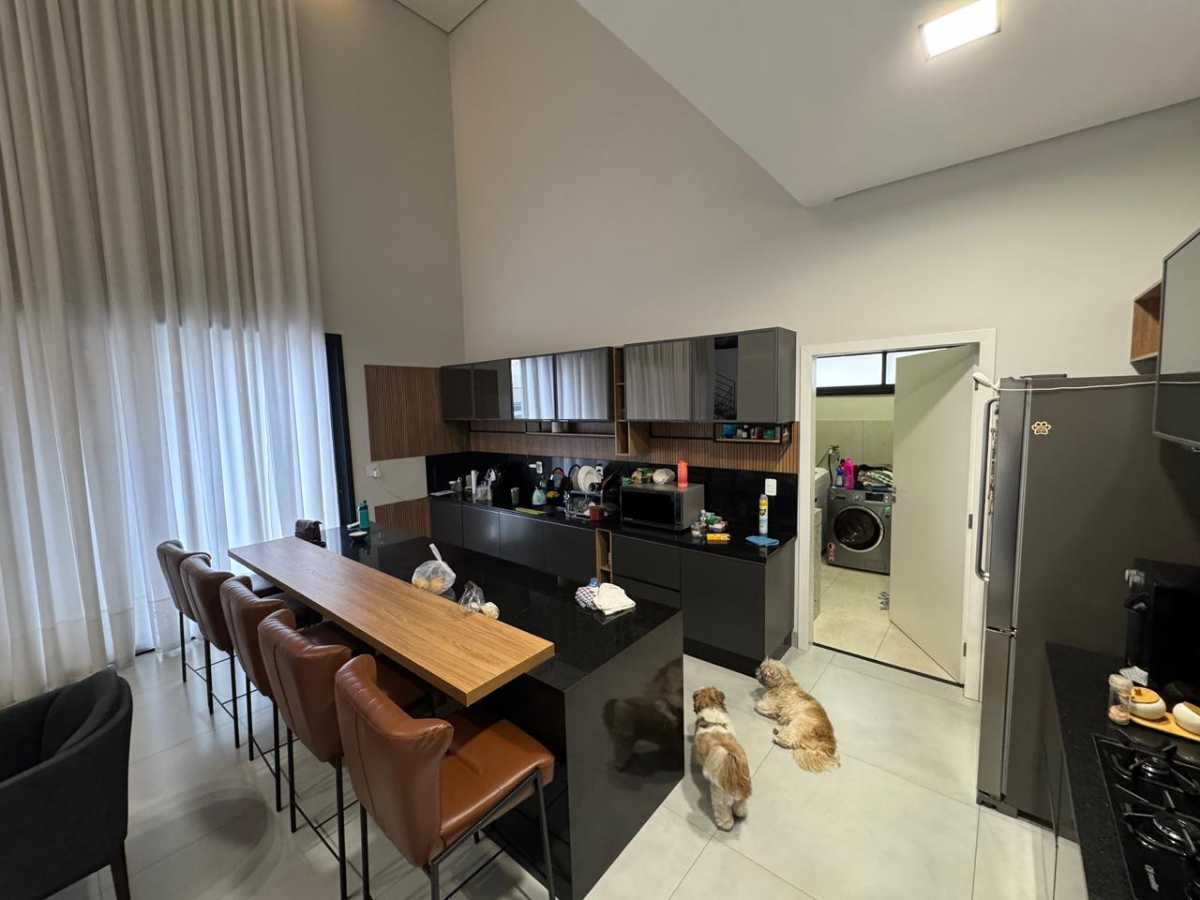 Casa à venda no Condomínio Villa Toscana - Região Horto: 