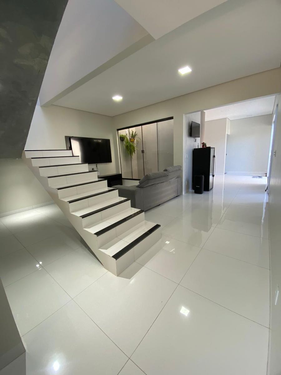 Casa à venda no Loteamento Parque dos Lírios: 