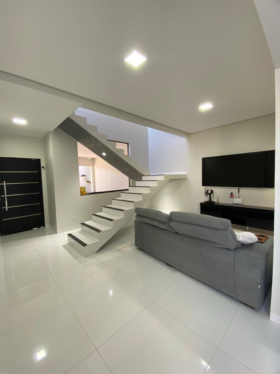 Casa à venda no Loteamento Parque dos Lírios: 