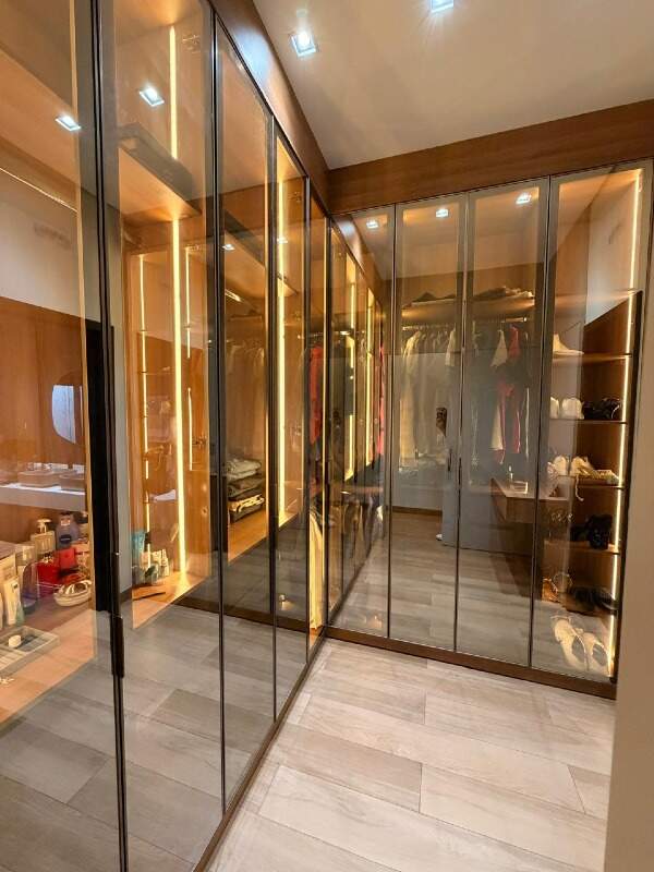 Casa à venda no Residencial Villa Toscana: closet 