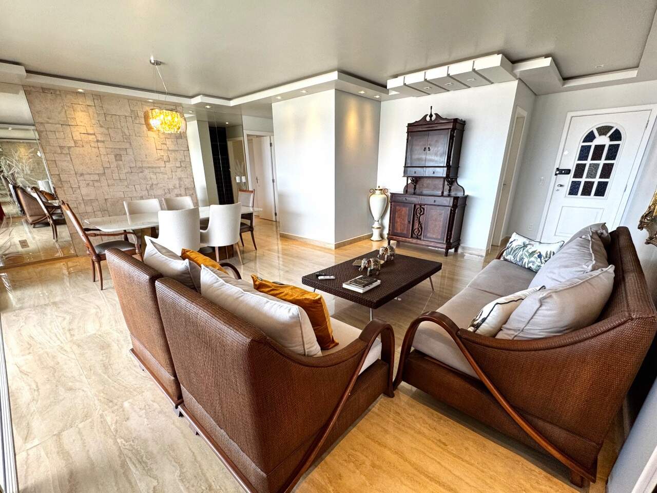 Apartamento à venda no Bosque da Saúde: 