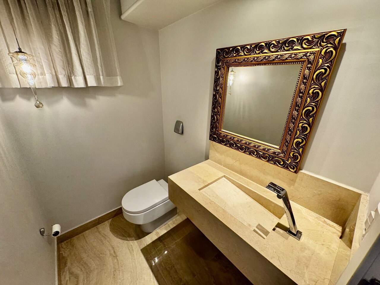 Apartamento à venda no Bosque da Saúde: 