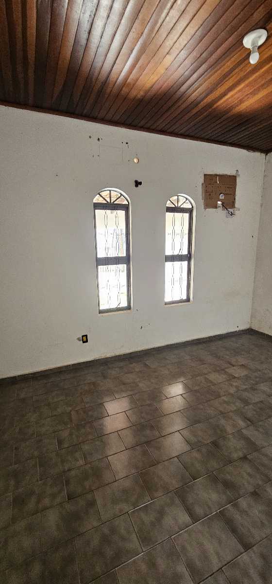 Casa à venda no Coophalis: 