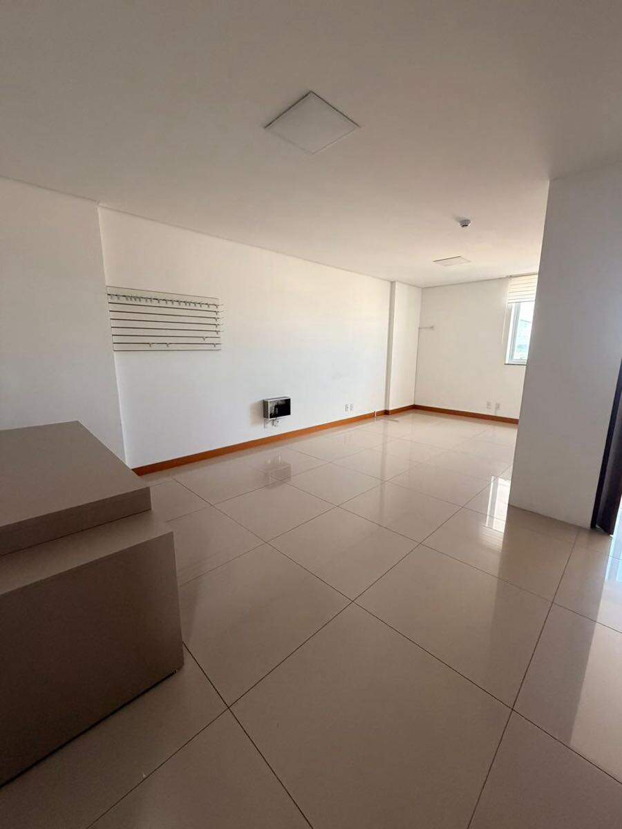 Sala à venda no Centro: 