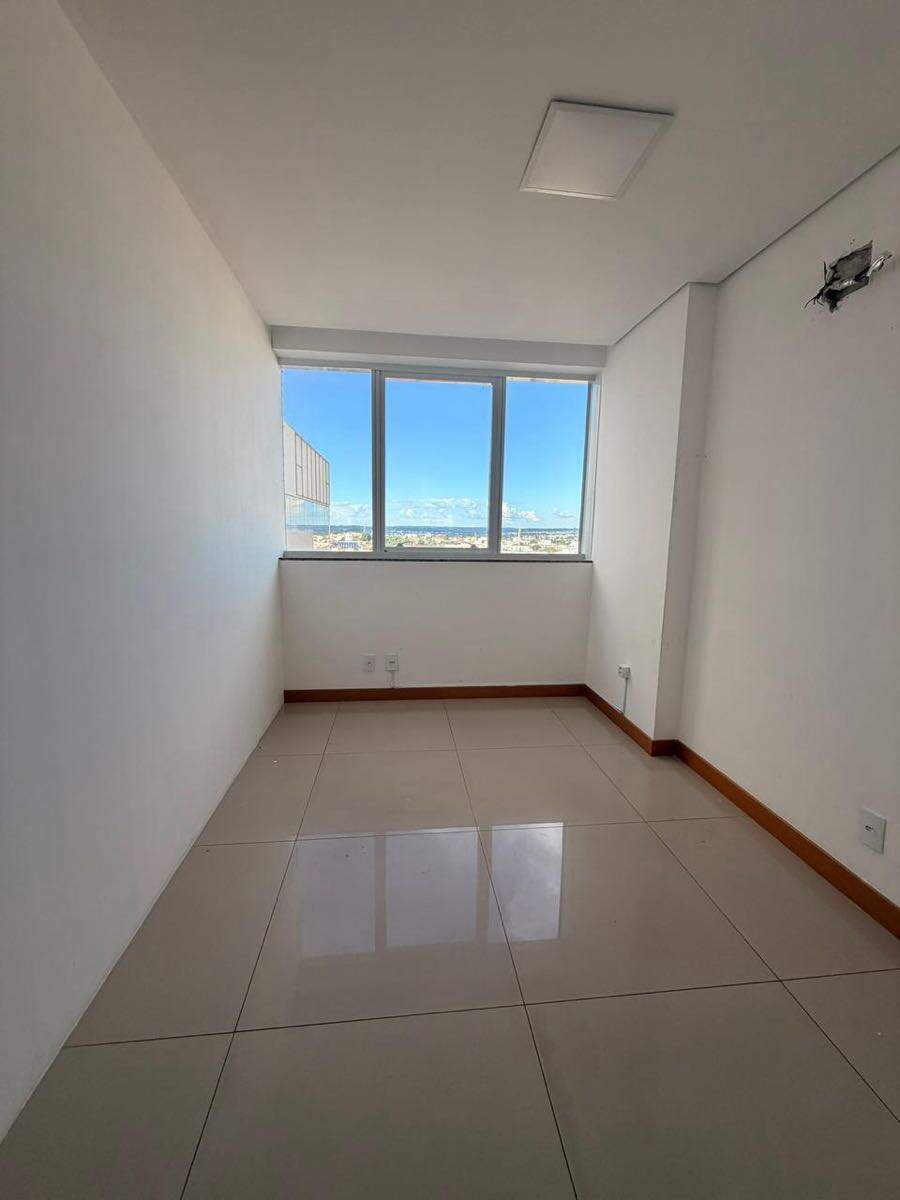Sala à venda no Centro: 